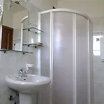 מלון Adriatico 3*