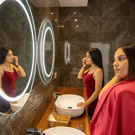 Adriatico 호텔 트리카세