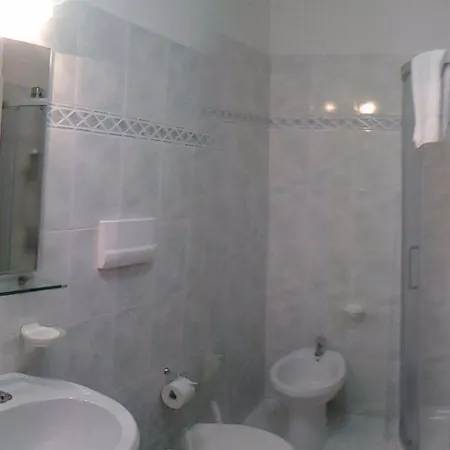 أدرياتيكو فندق 3*