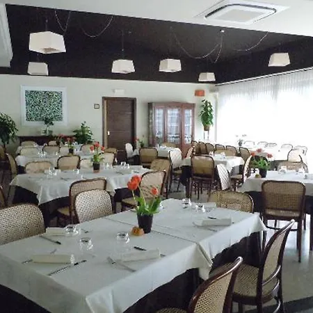 فندق أدرياتيكو